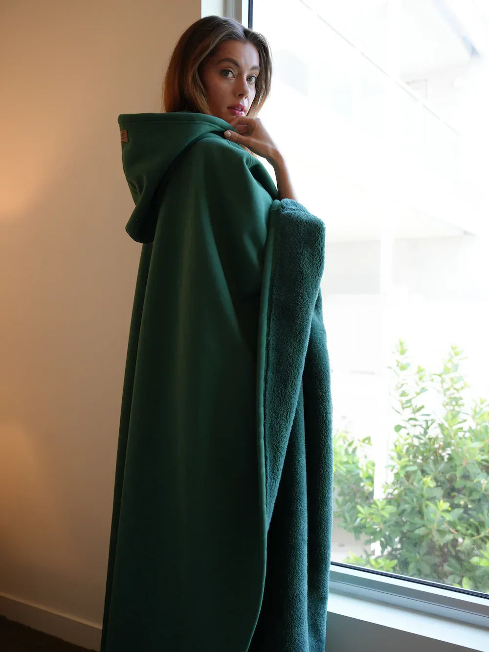 Eden Hoodie Decke – Dein Kokon des Komforts