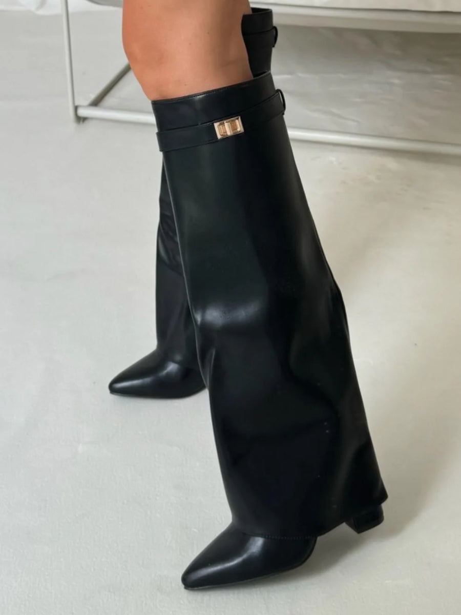 ALVINA | Luxe Wildleder-Look Hohe Stiefel mit Goldakzent