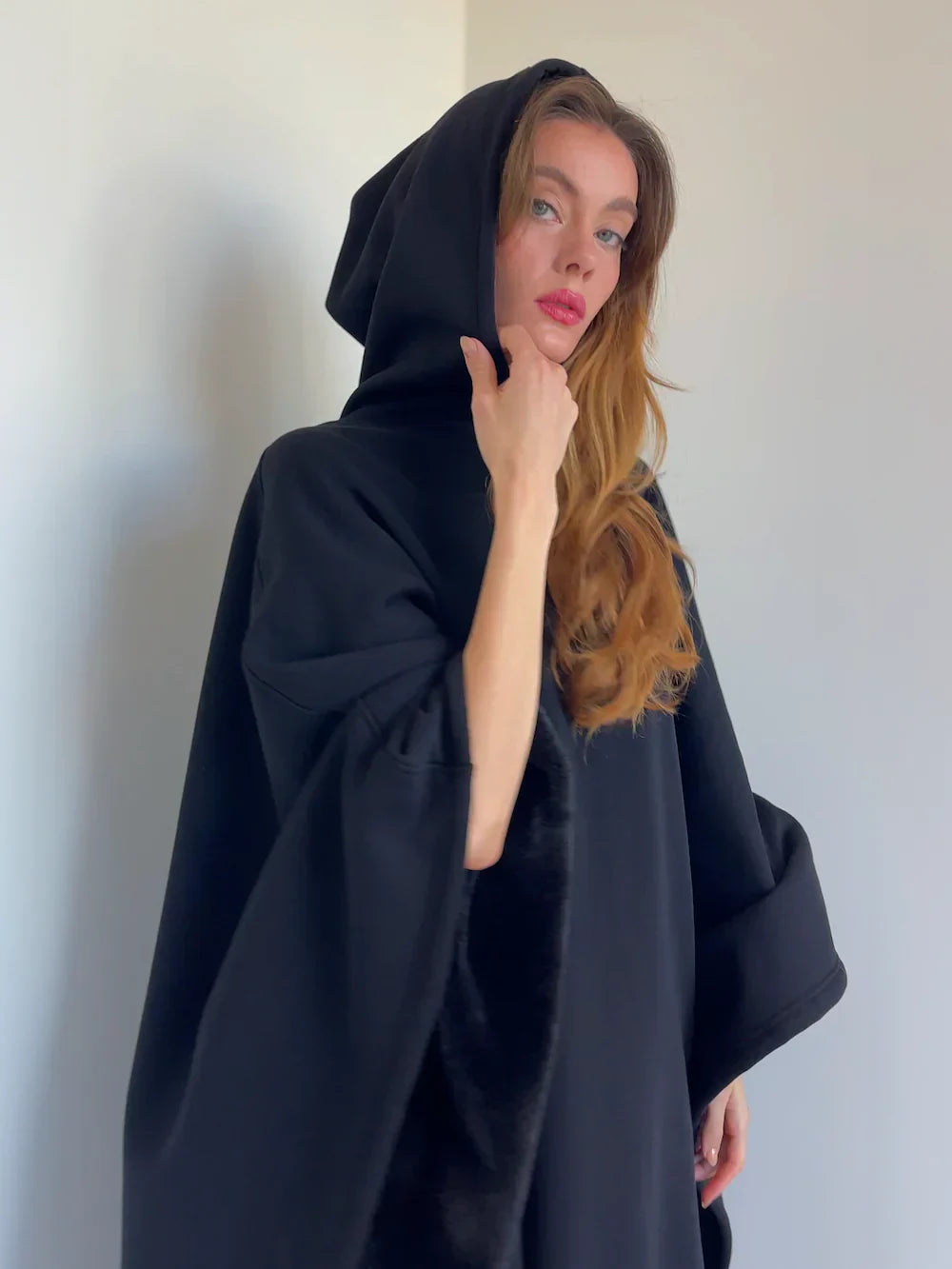 Eden Hoodie Decke – Dein Kokon des Komforts