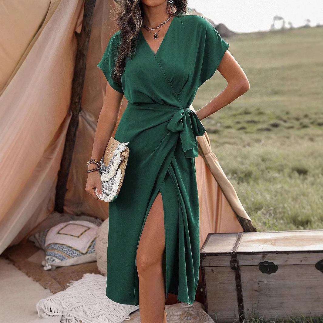 ALISSIA | Elegantes Wickelkleid mit raffinierten Details